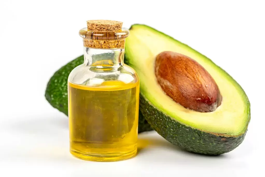 Avocadoöl als Teil der Eudalie -Creme